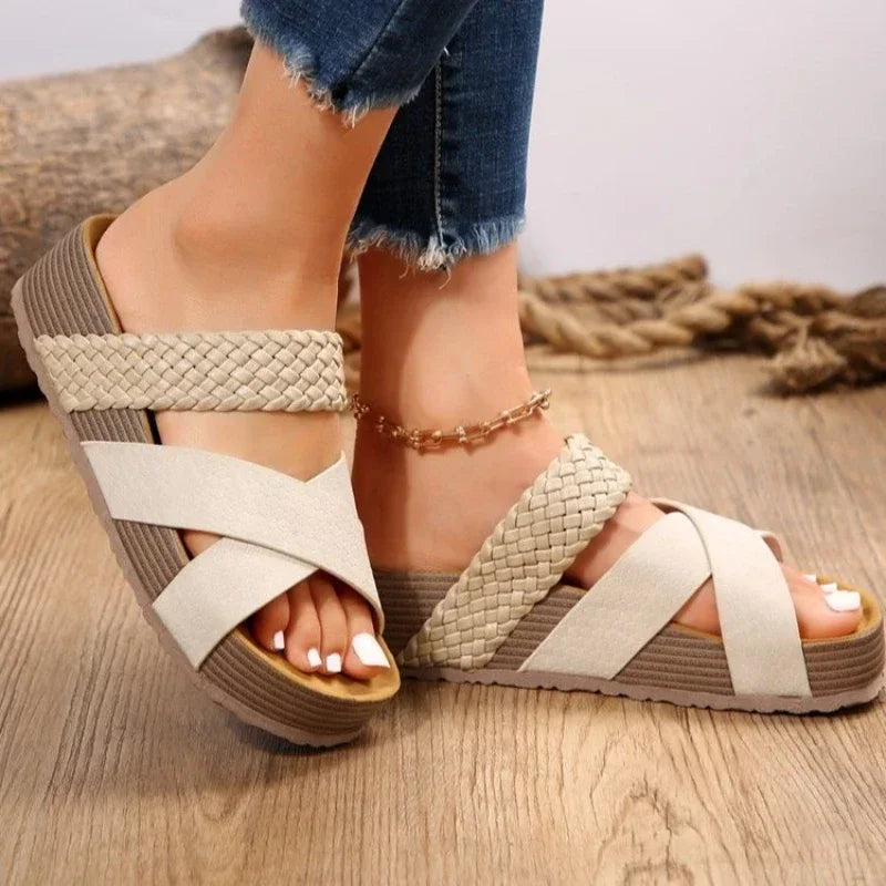 Beige / 35