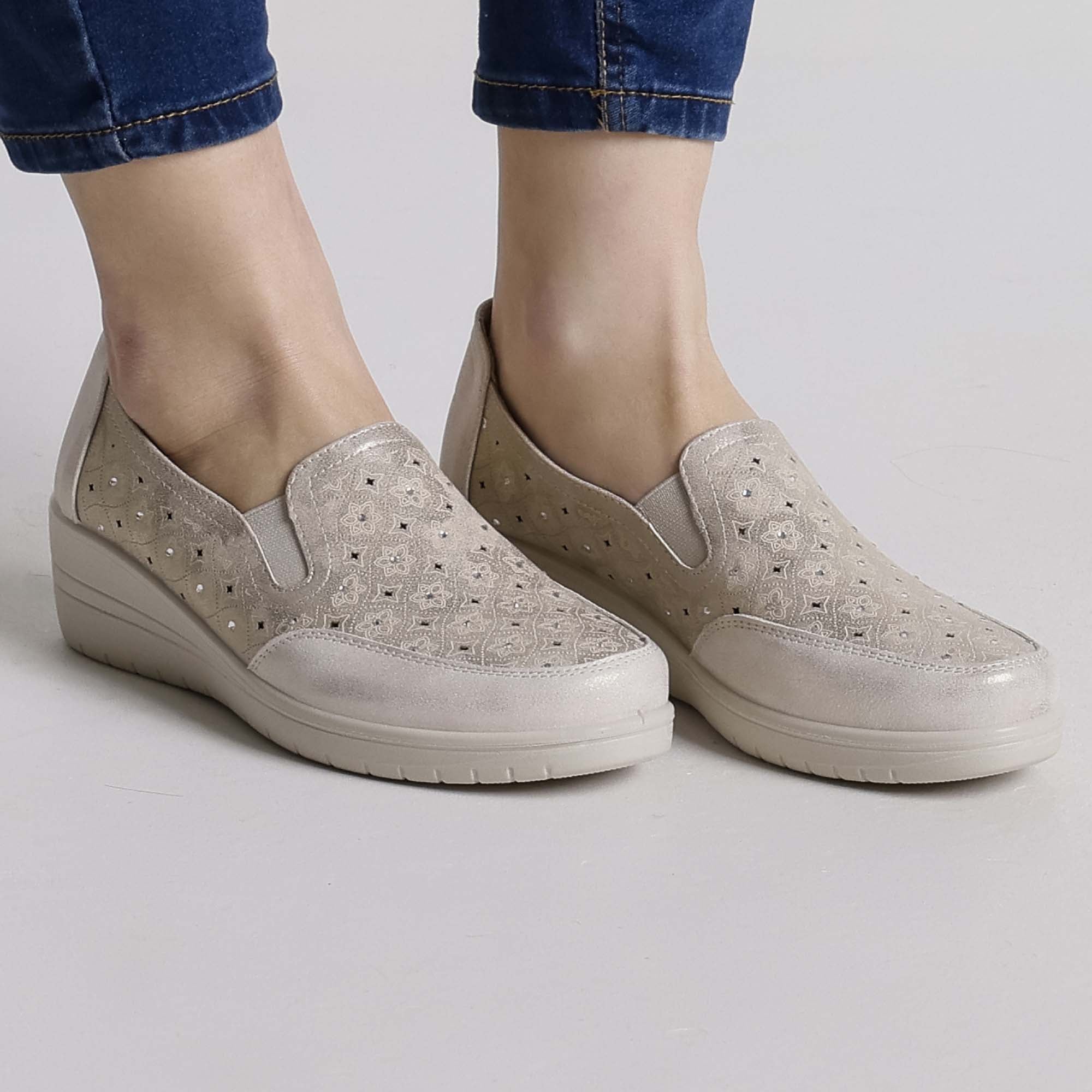 Beige / 41