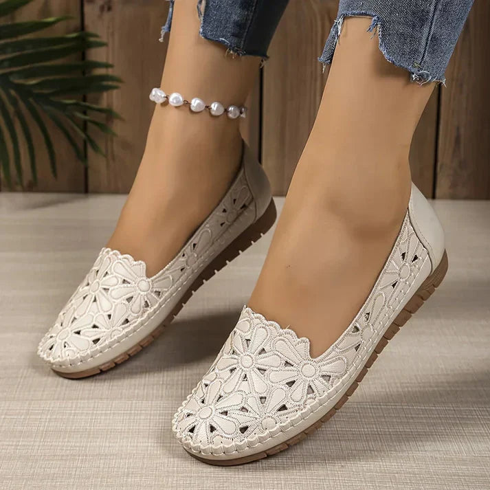 Beige / 35
